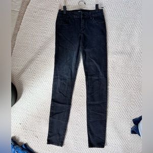 STS blue, black skinny jean. Size 25